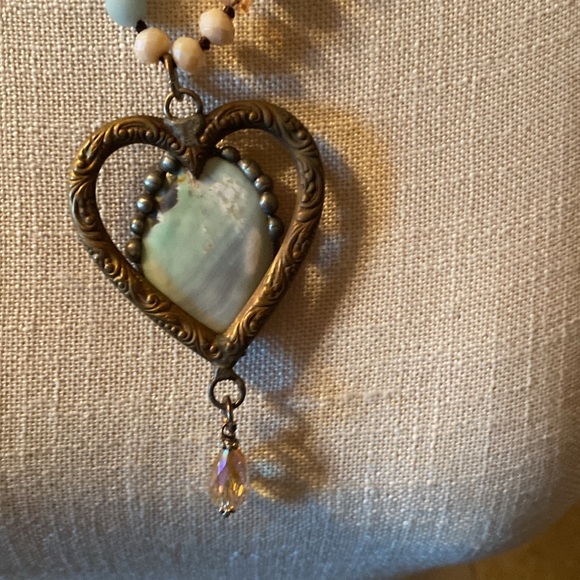 Art by Amy soft pallet color beaded necklace with bronze metal heart with stone. - Picture 2 of 3